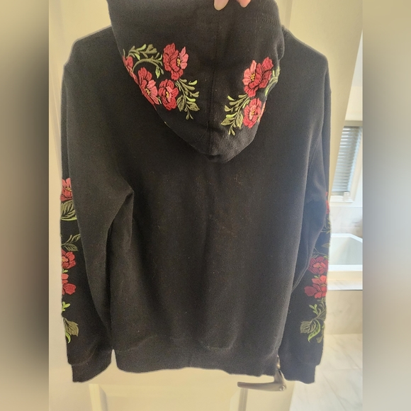 Rose Embroidered Hoodie Size S - Picture 2 of 3